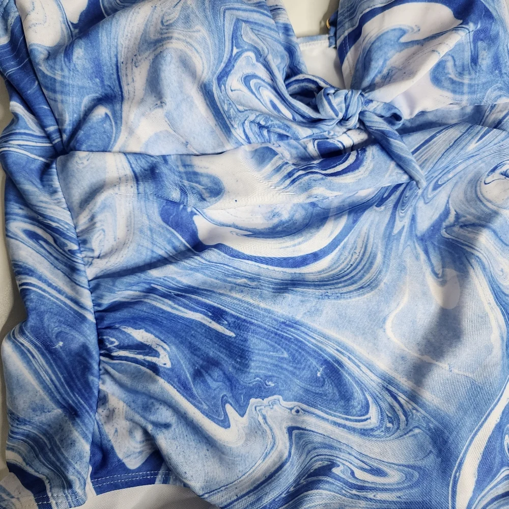 Nicole Miller Studio Swimsuit One Piece Blue White Swirl Print Size XL NWT